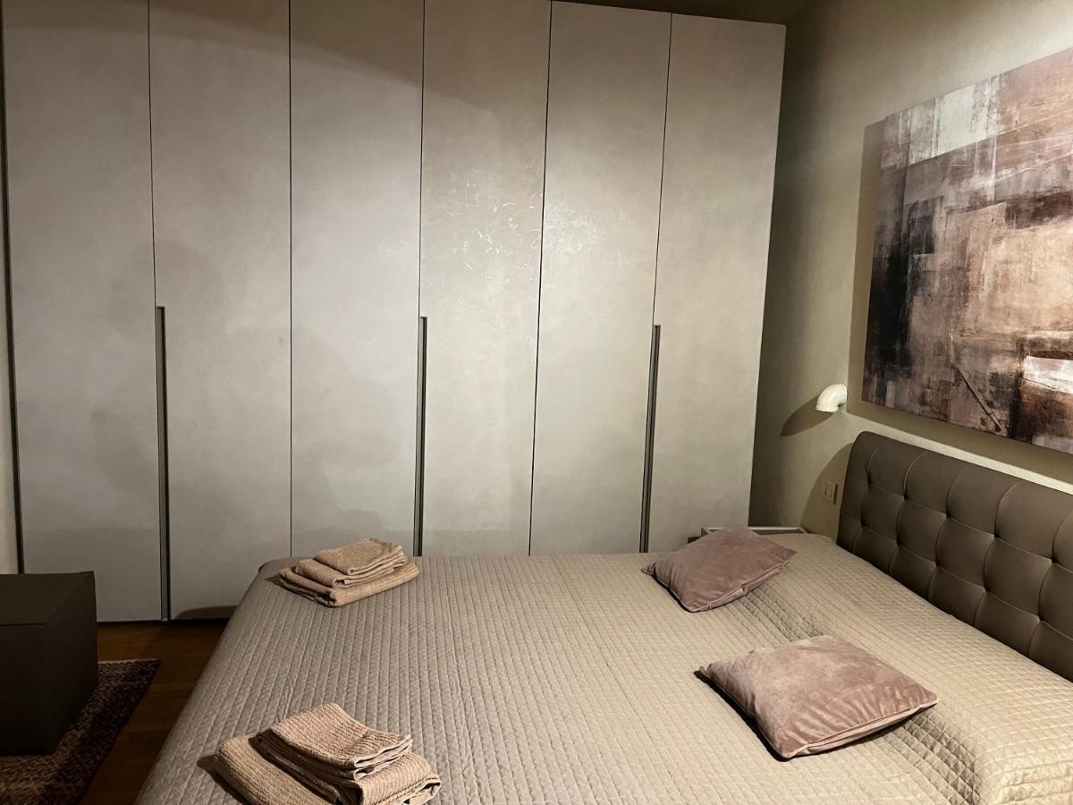 Maison Del Ducato Cavour 37 Parma Ngoại thất bức ảnh